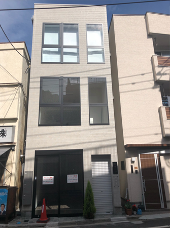 谷中のアソビ場